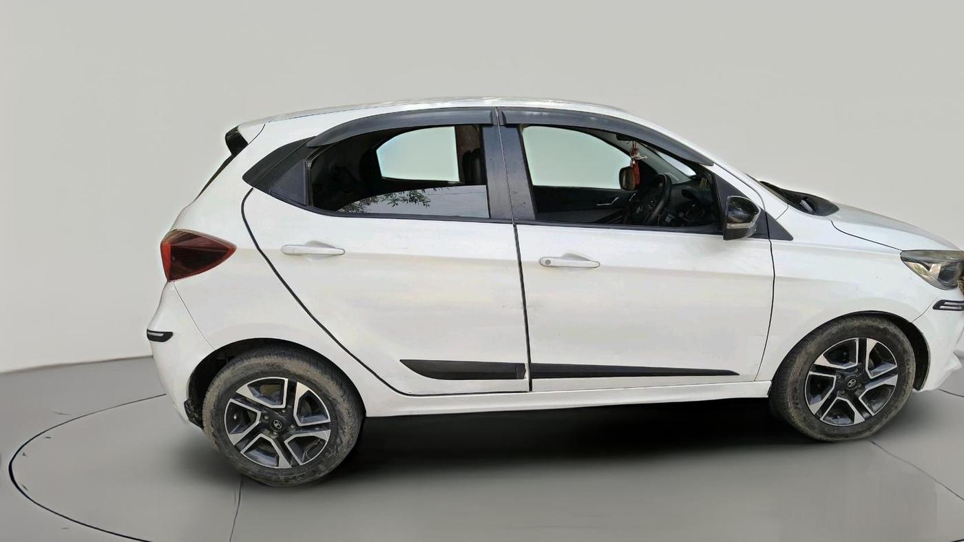 2020 Tata Tiago XZ PLUS PETROL, Petrol, Manual, 99,702 km, exterior