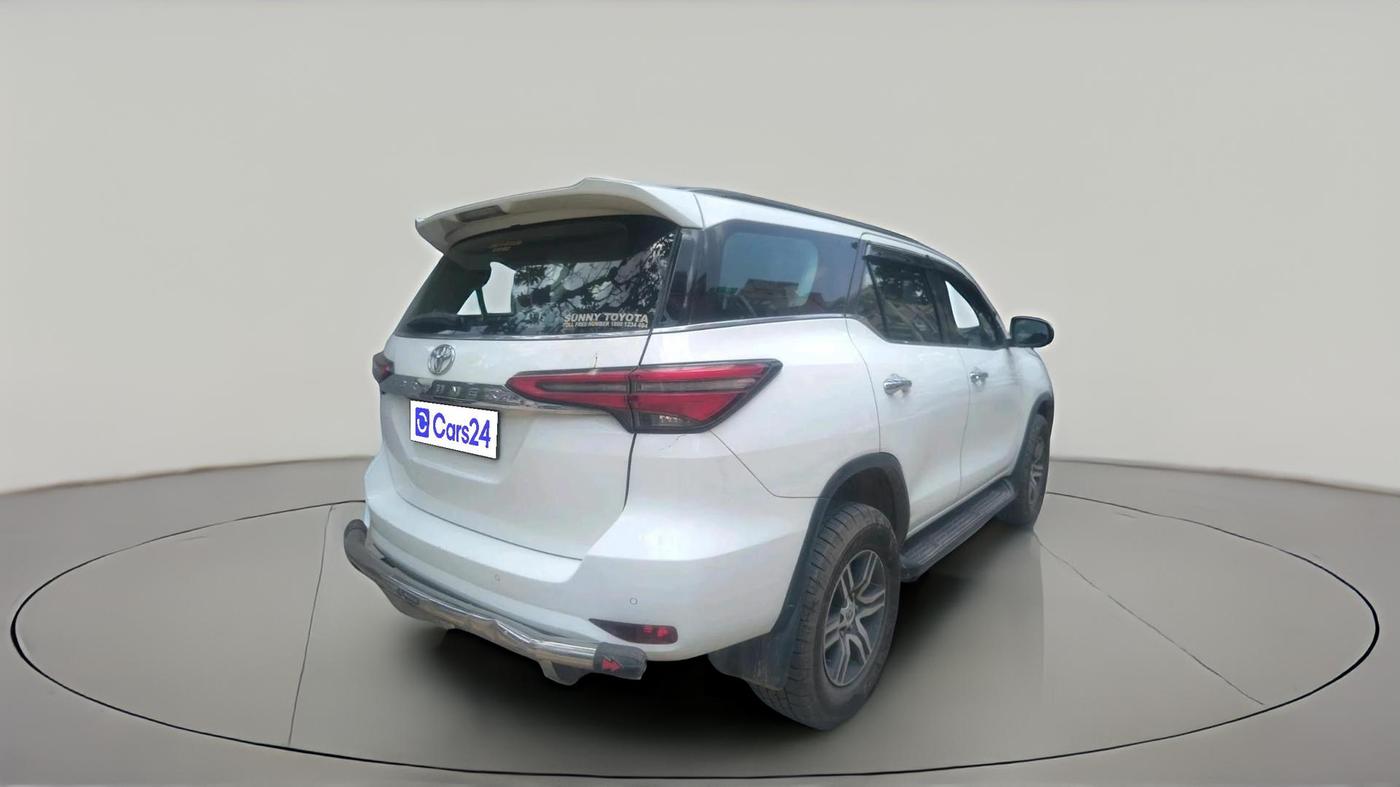2023 Toyota Fortuner 4X2 AT 2.8 DIESEL, Diesel, Automatic, 81,248 km, exterior