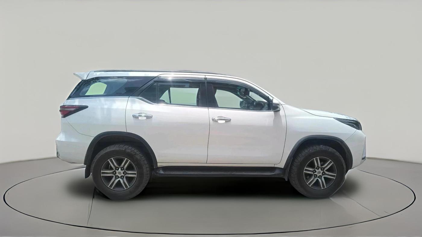 2023 Toyota Fortuner 4X2 AT 2.8 DIESEL, Diesel, Automatic, 81,248 km, exterior