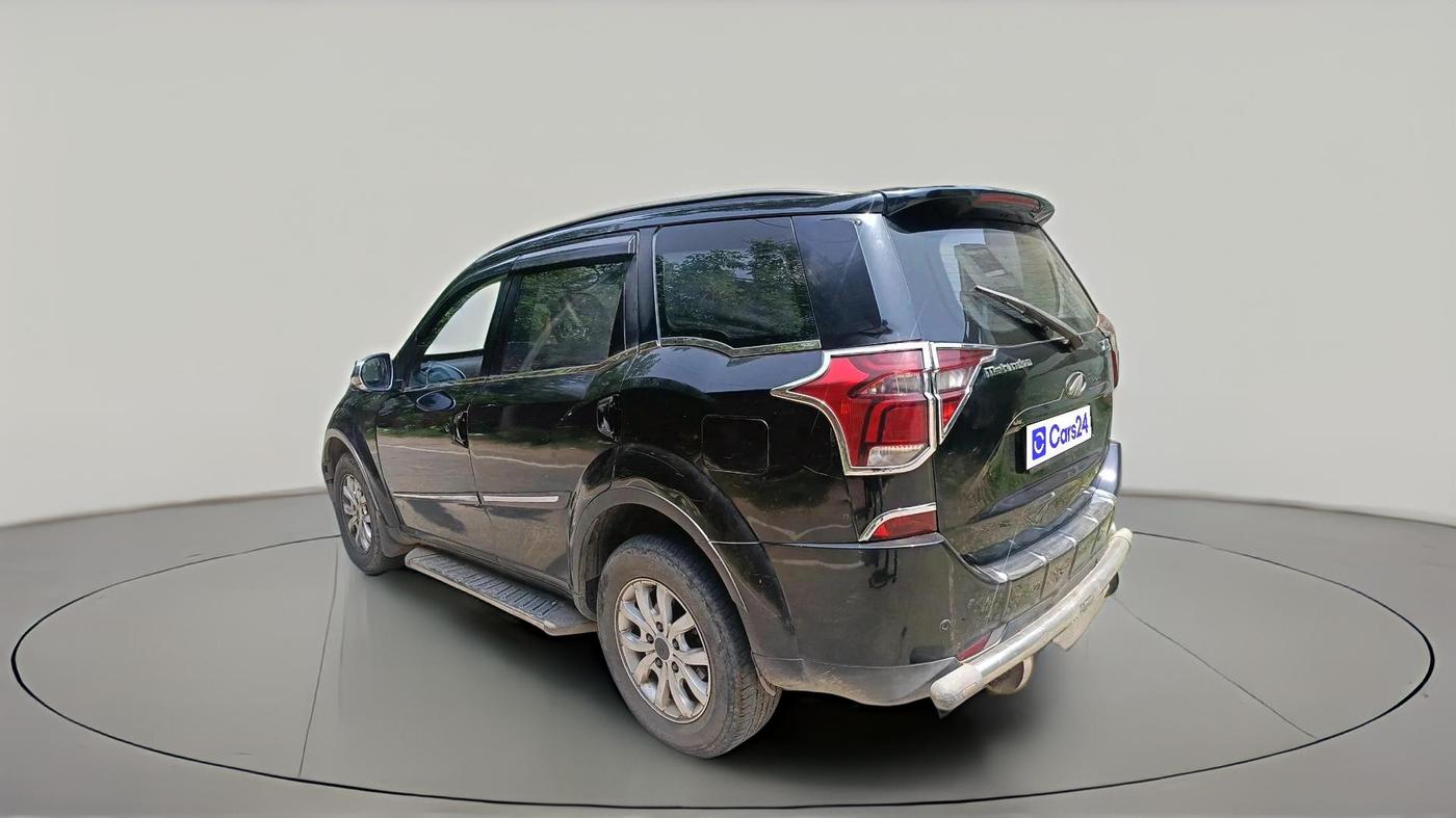 2018 Mahindra XUV500 W9, Diesel, Manual, 80,000 km, exterior