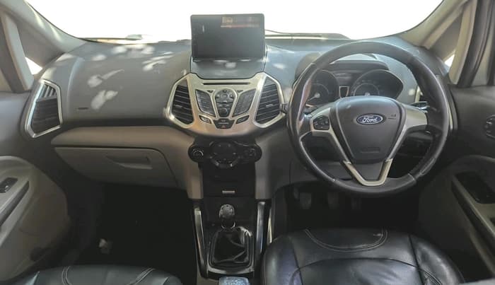 2013 Ford Ecosport TITANIUM 1.5L DIESEL, Diesel, Manual, 1,59,592 km, interior