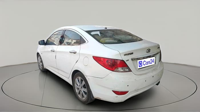 2012 Hyundai Verna FLUIDIC 1.6 CRDI SX, Diesel, Manual, 1,46,773 km, exterior