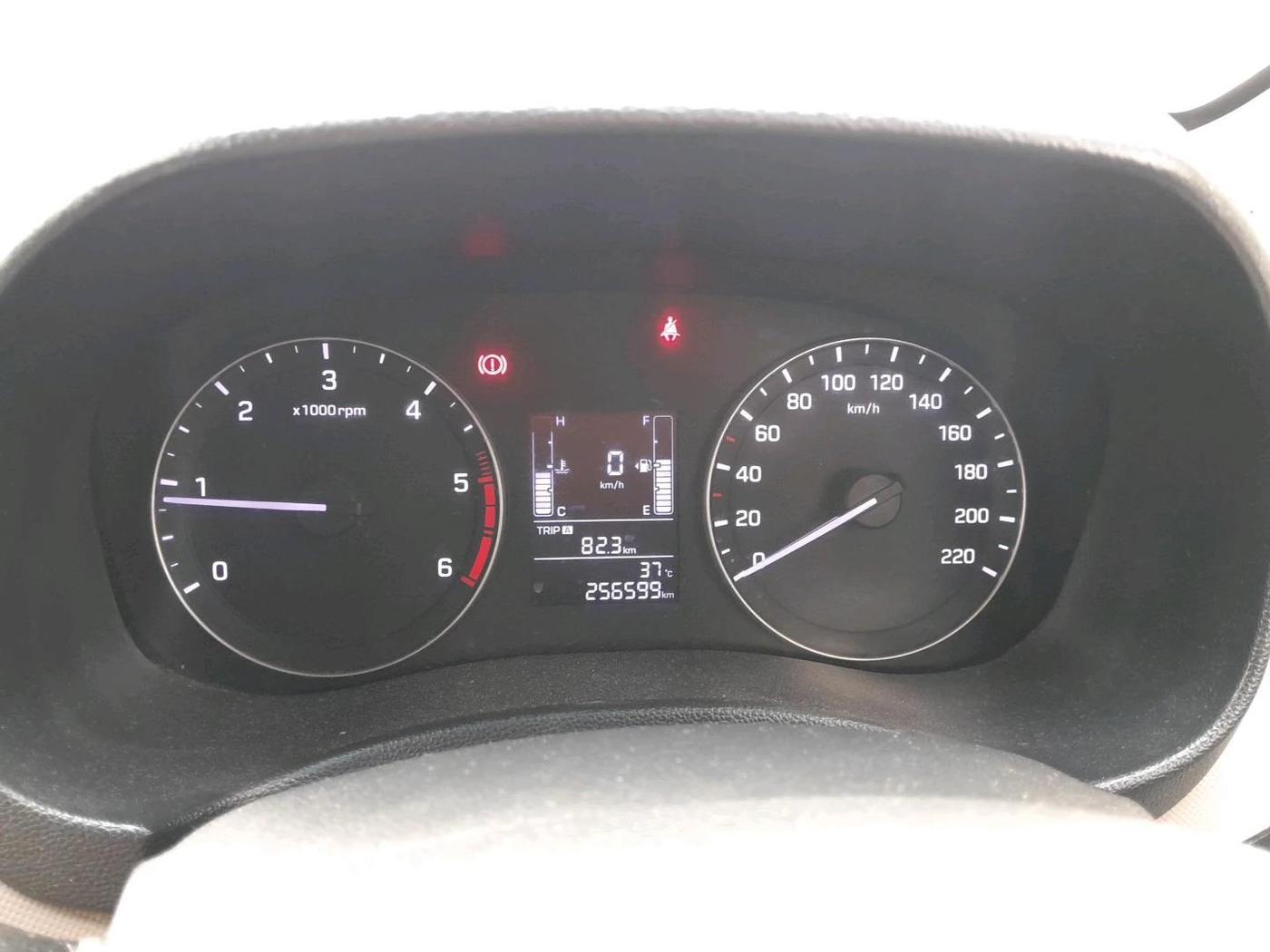 2018 Hyundai Creta E PLUS 1.4 DIESEL, Diesel, Manual, 2,56,699 km, interior