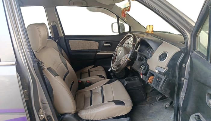 2016 Maruti Wagon R 1.0 VXI, Petrol, Manual, 69,829 km, interior