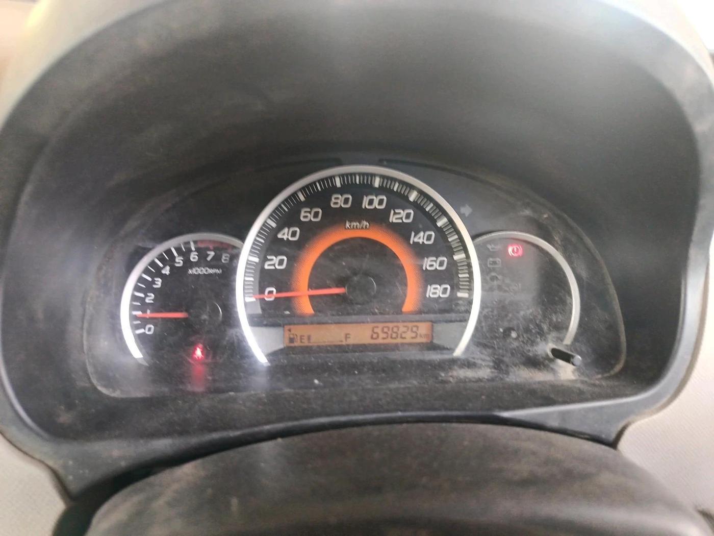 2016 Maruti Wagon R 1.0 VXI, Petrol, Manual, 1,90,000 km, interior