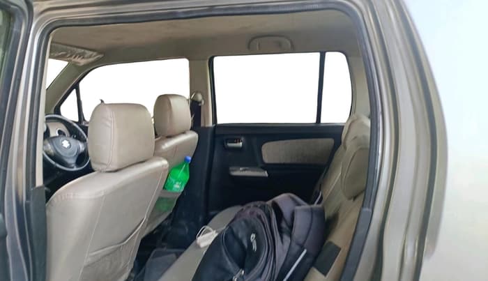 2016 Maruti Wagon R 1.0 VXI, Petrol, Manual, 69,829 km, interior