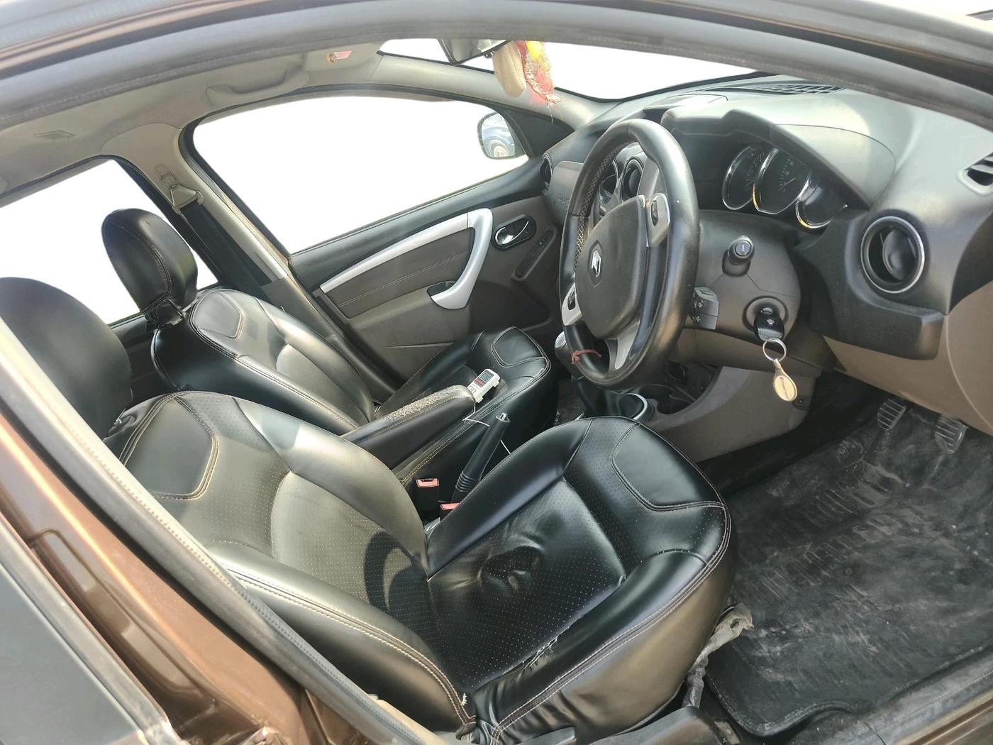 2017 Renault Duster 85 PS RXZ DIESEL, Diesel, Manual, 79,552 km, interior