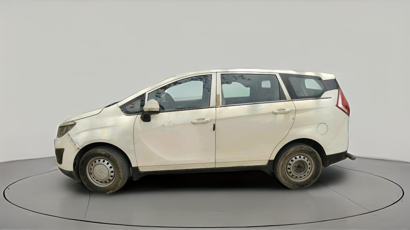 2019 Mahindra MARAZZO M2 8 STR, Diesel, Manual, 2,03,064 km, exterior