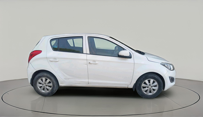 2013 Hyundai i20 SPORTZ 1.4 CRDI, Diesel, Manual, 2,46,092 km, exterior