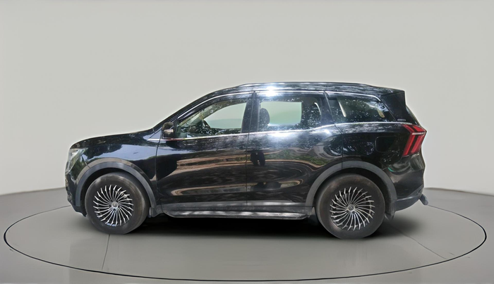 2025 Mahindra XUV700 AX 7 D AT 7 STR, Diesel, Automatic, 22,947 km, exterior