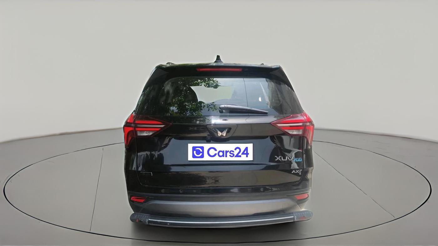 2025 Mahindra XUV700 AX 7 D AT 7 STR, Diesel, Automatic, 22,947 km, exterior