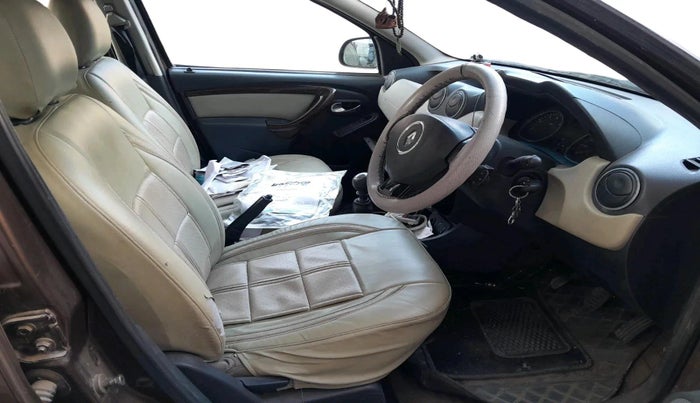 2013 Renault Duster 110 PS RXL DIESEL, Diesel, Manual, 1,26,566 km, interior