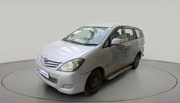 2011 Toyota Innova 2.5 G4 8 STR, Diesel, Manual, 1,44,237 km, exterior