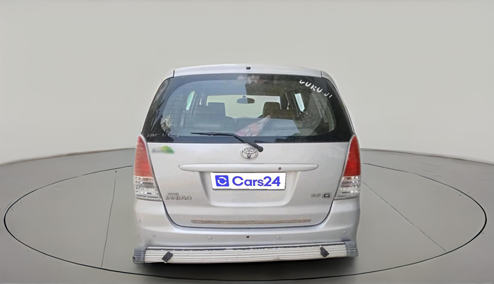 2011 Toyota Innova 2.5 G4 8 STR, Diesel, Manual, 1,44,237 km, exterior