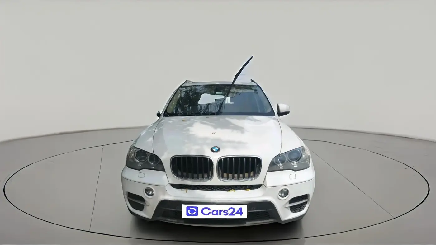 2013 BMW X5 xDrive 30d, Diesel, Automatic, 1,13,142 km, exterior