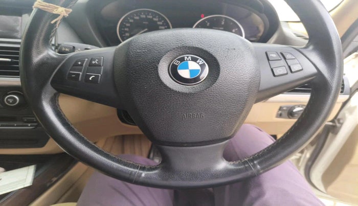 2013 BMW X5 xDrive 30d, Diesel, Automatic, 1,13,142 km, interior