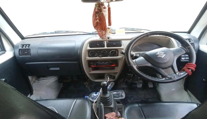 2023 Maruti Eeco 5 STR AC CNG, CNG, Manual, 75,490 km, interior