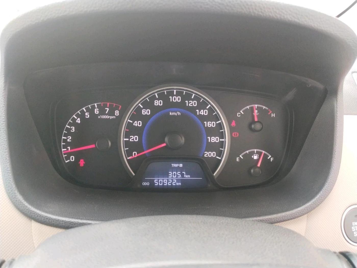2015 Hyundai Grand i10 ASTA 1.2 KAPPA VTVT, Petrol, Manual, 50,922 km, interior