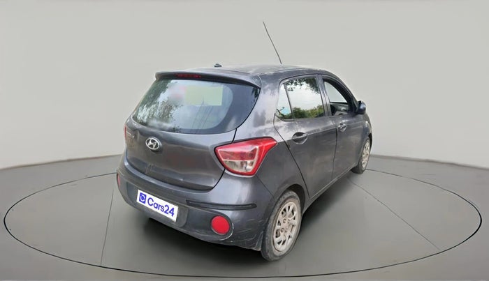 2018 Hyundai Grand i10 MAGNA U2 1.2 CRDI, Diesel, Manual, 1,00,855 km, exterior