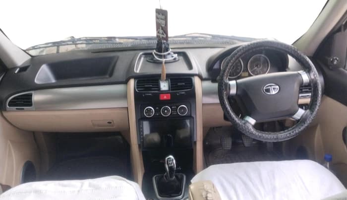 2013 Tata Safari Storme 2.2 EX 4X2, Diesel, Manual, 1,17,202 km, interior