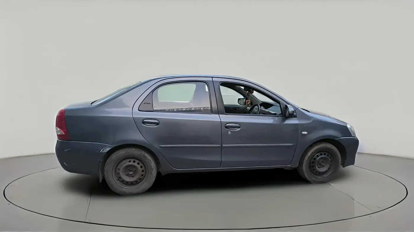2013 Toyota Etios GD, Diesel, Manual, 1,75,033 km, exterior