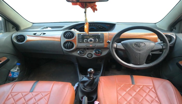 2013 Toyota Etios GD, Diesel, Manual, 1,75,033 km, interior