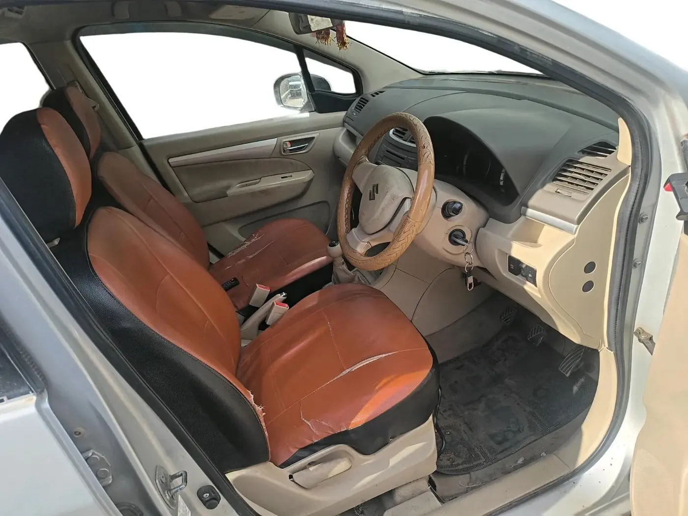 2013 Maruti Ertiga VDI, Diesel, Manual, 1,63,460 km, interior