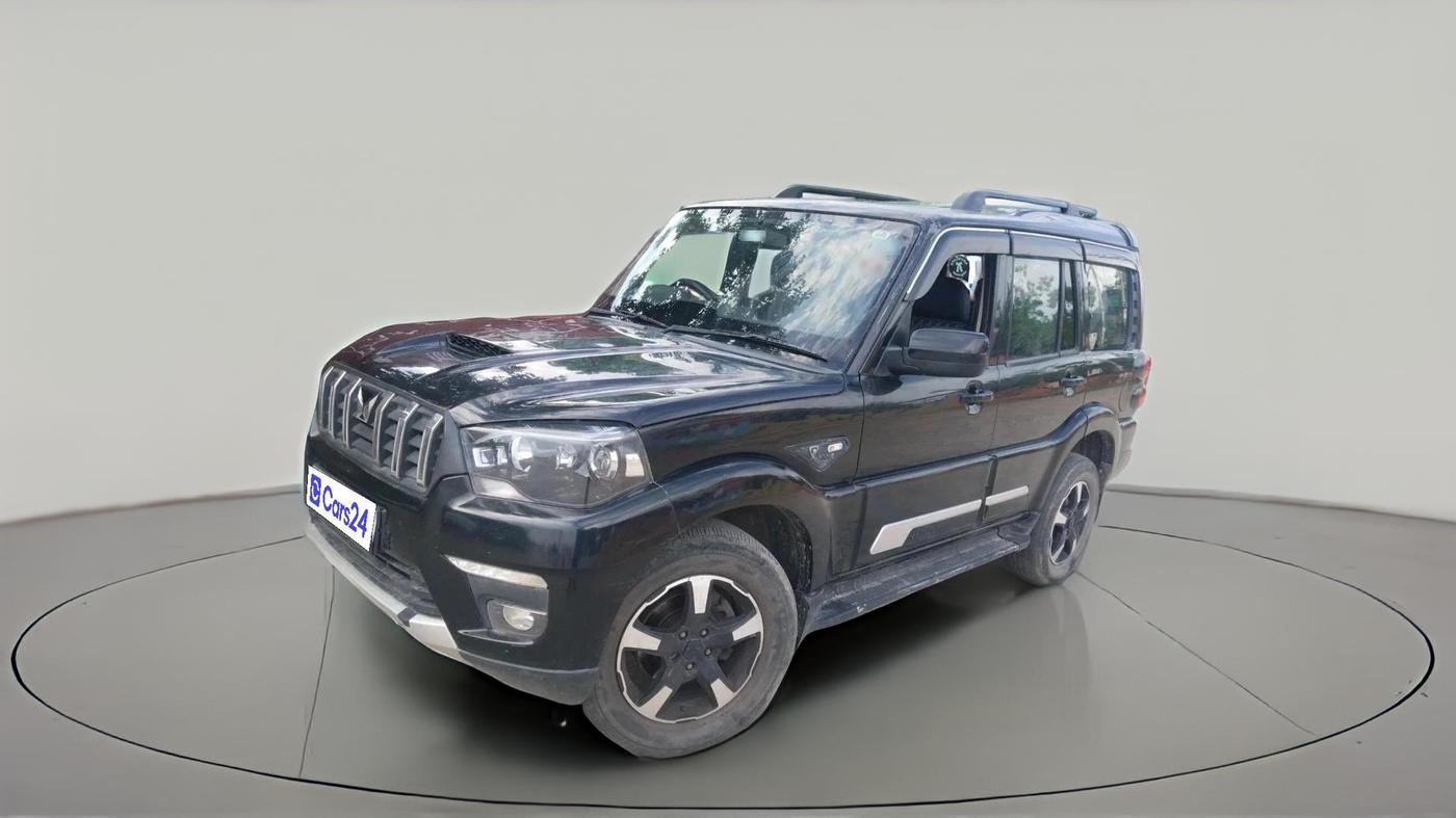 2024 Mahindra SCORPIO CLASSIC S 7STR, Diesel, Manual, 42,960 km, exterior