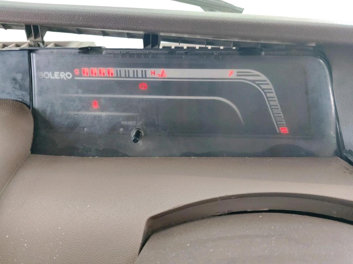 2016 Mahindra Bolero ZLX BS IV, Diesel, Manual, 1,73,100 km, interior
