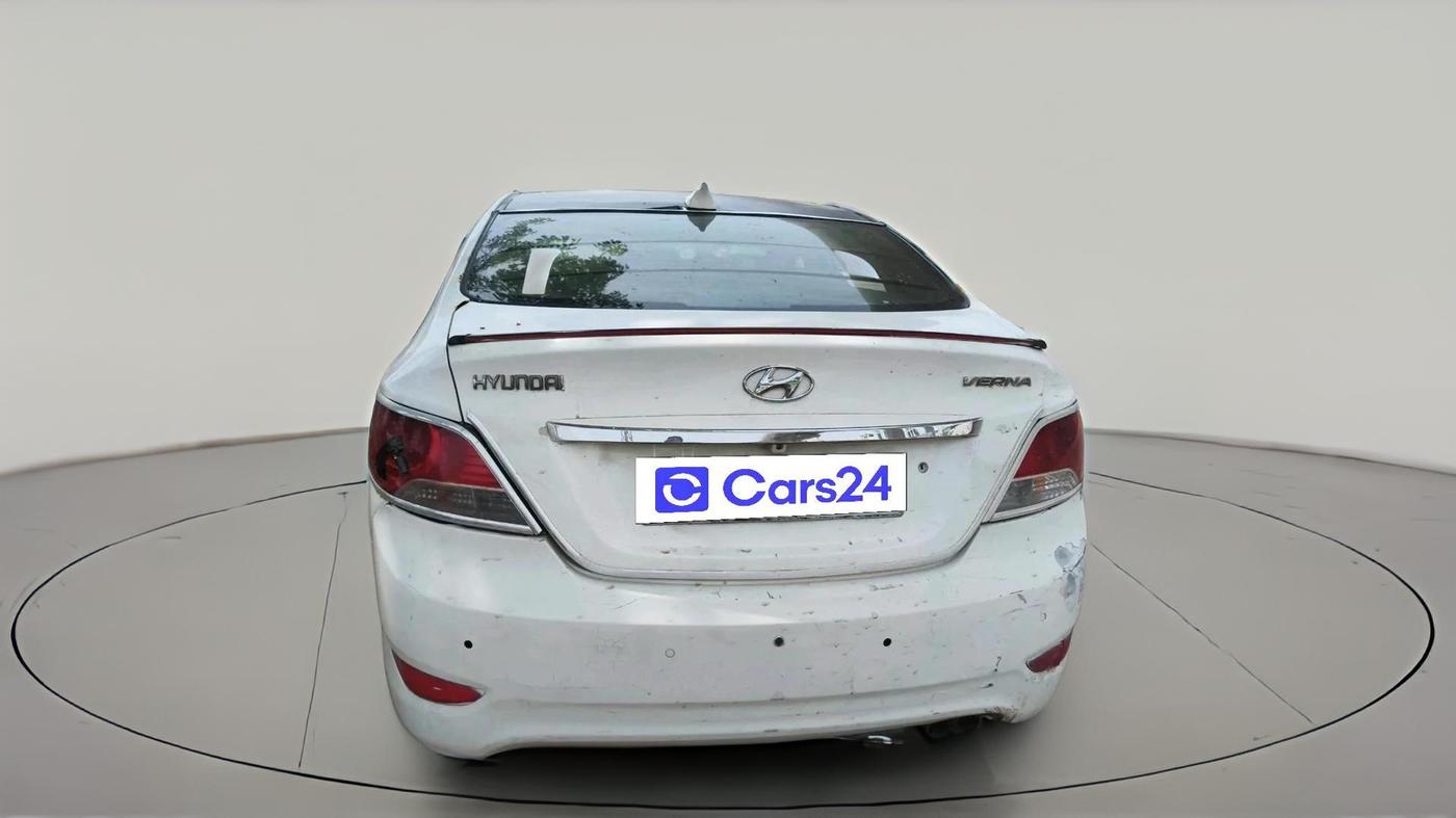 2012 Hyundai Verna FLUIDIC 1.6 VTVT SX, Petrol, Manual, 1,20,033 km, exterior