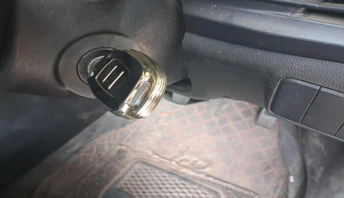 2021 Hyundai NEW I20 SPORTZ 1.2 MT, Petrol, Manual, 42,045 km, interior