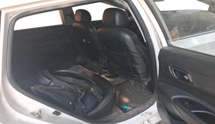 2021 Hyundai NEW I20 SPORTZ 1.2 MT, Petrol, Manual, 42,045 km, interior