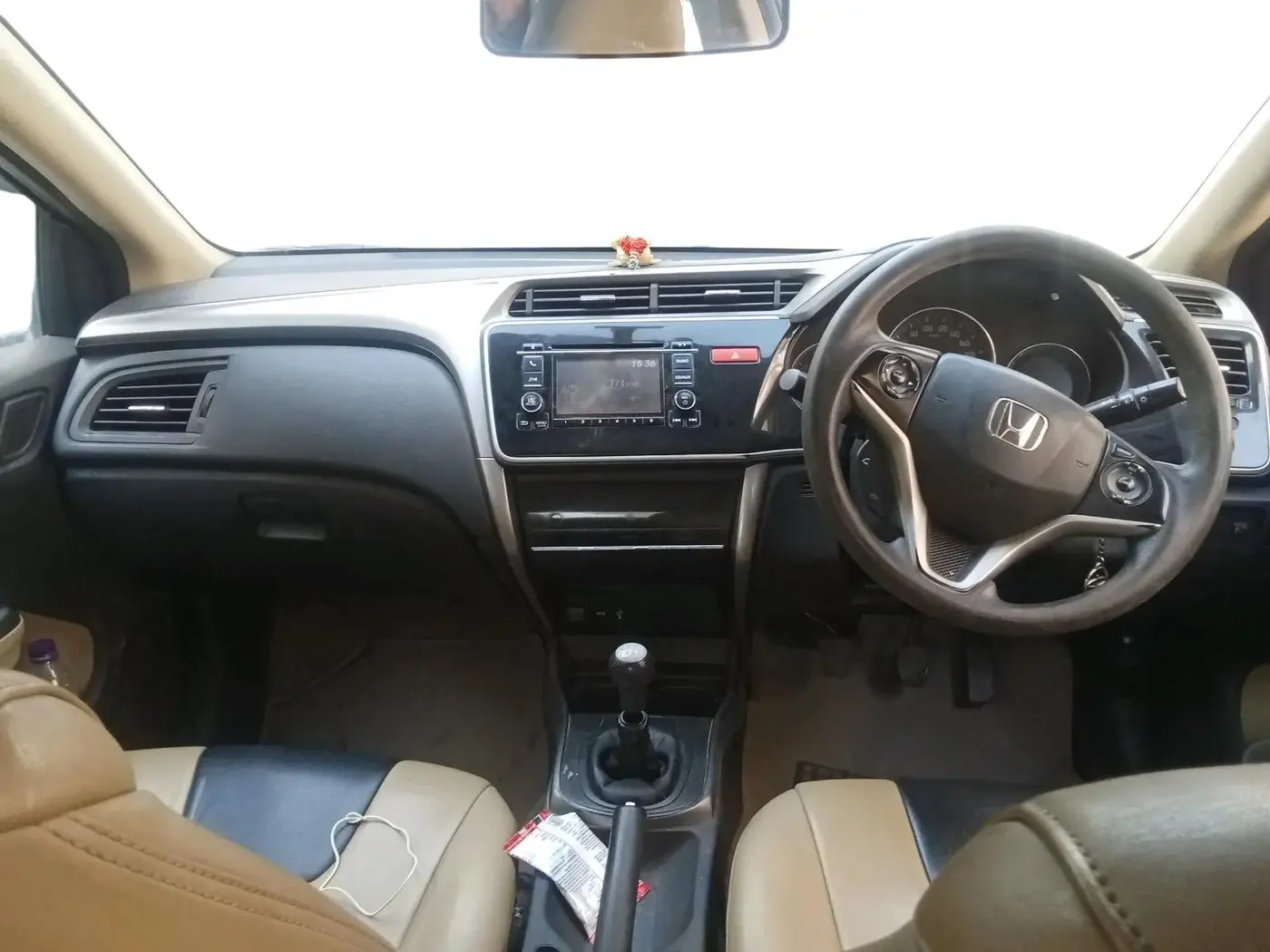 2014 Honda City 1.5L I-DTEC V, Diesel, Manual, 1,63,318 km, interior