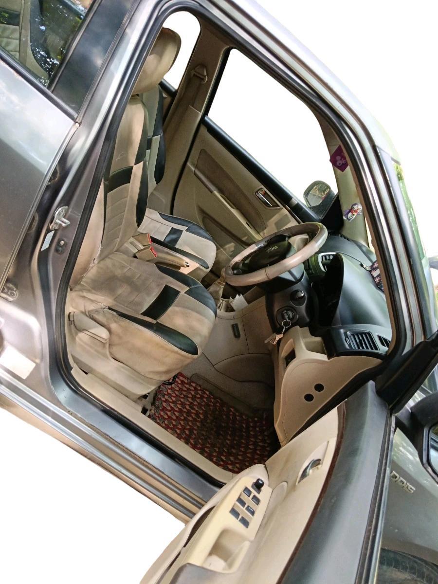 2012 Maruti Swift VDI, Diesel, Manual, 1,62,050 km, interior