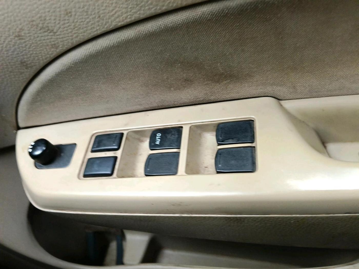 2012 Maruti Swift VDI, Diesel, Manual, 1,62,050 km, interior