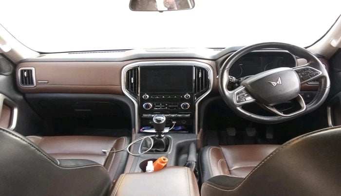 2022 Mahindra SCORPIO-N Z8 L DIESEL MT 2WD 7 STR, Diesel, Manual, 1,17,829 km, interior