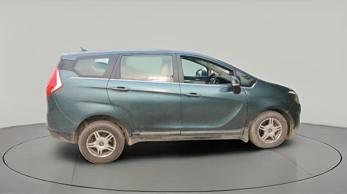 2019 Mahindra MARAZZO M6 8 STR, Diesel, Manual, 1,11,100 km, exterior