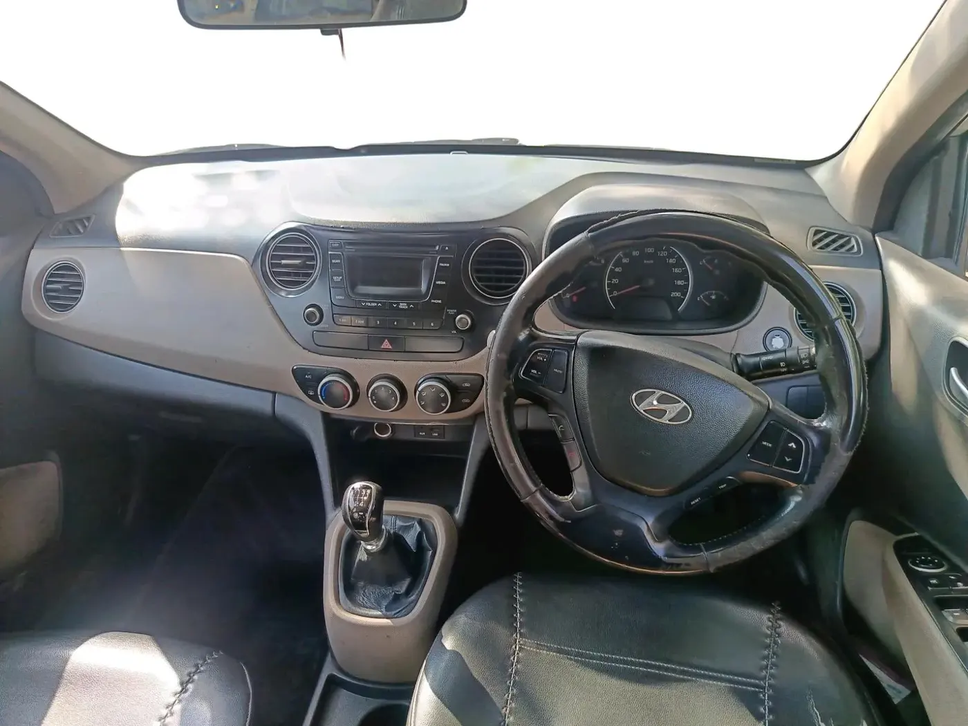 2014 Hyundai Grand i10 ASTA 1.1 CRDI, Diesel, Manual, 86,786 km, interior