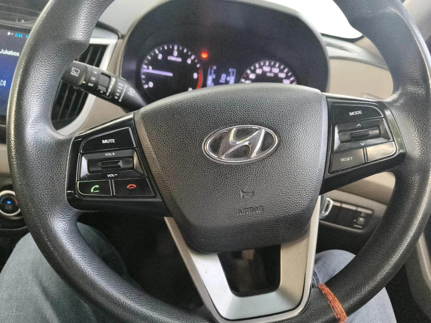 2015 Hyundai Creta SX 1.6 DIESEL, Diesel, Manual, 1,40,507 km, interior