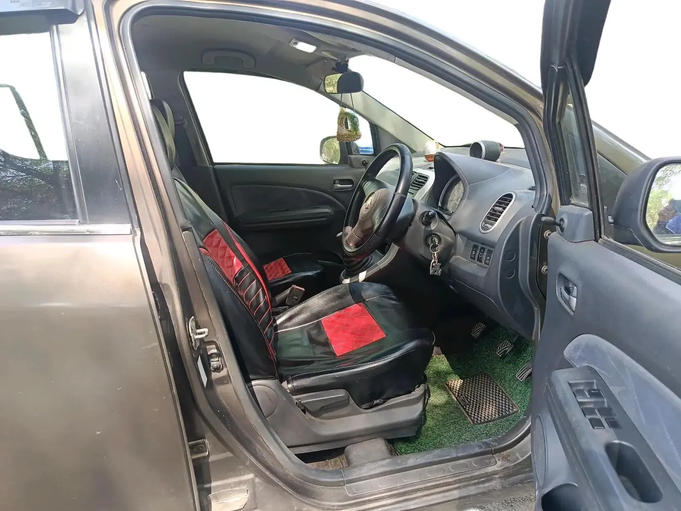 2010 Maruti Ritz VDI, Diesel, Manual, 59,039 km, interior