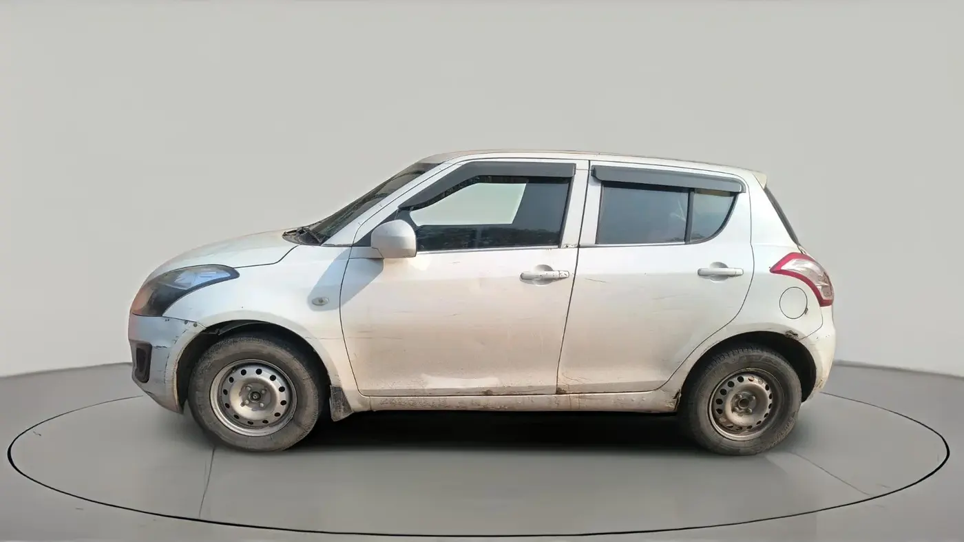 2015 Maruti Swift LXI, Petrol, Manual, 1,88,463 km, exterior