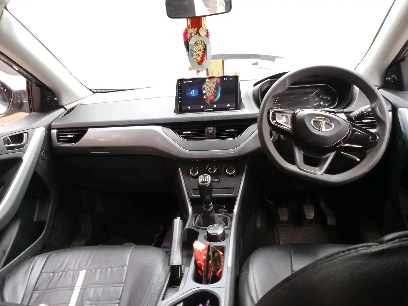 2021 Tata NEXON XE PETROL, Petrol, Manual, 44,424 km, interior