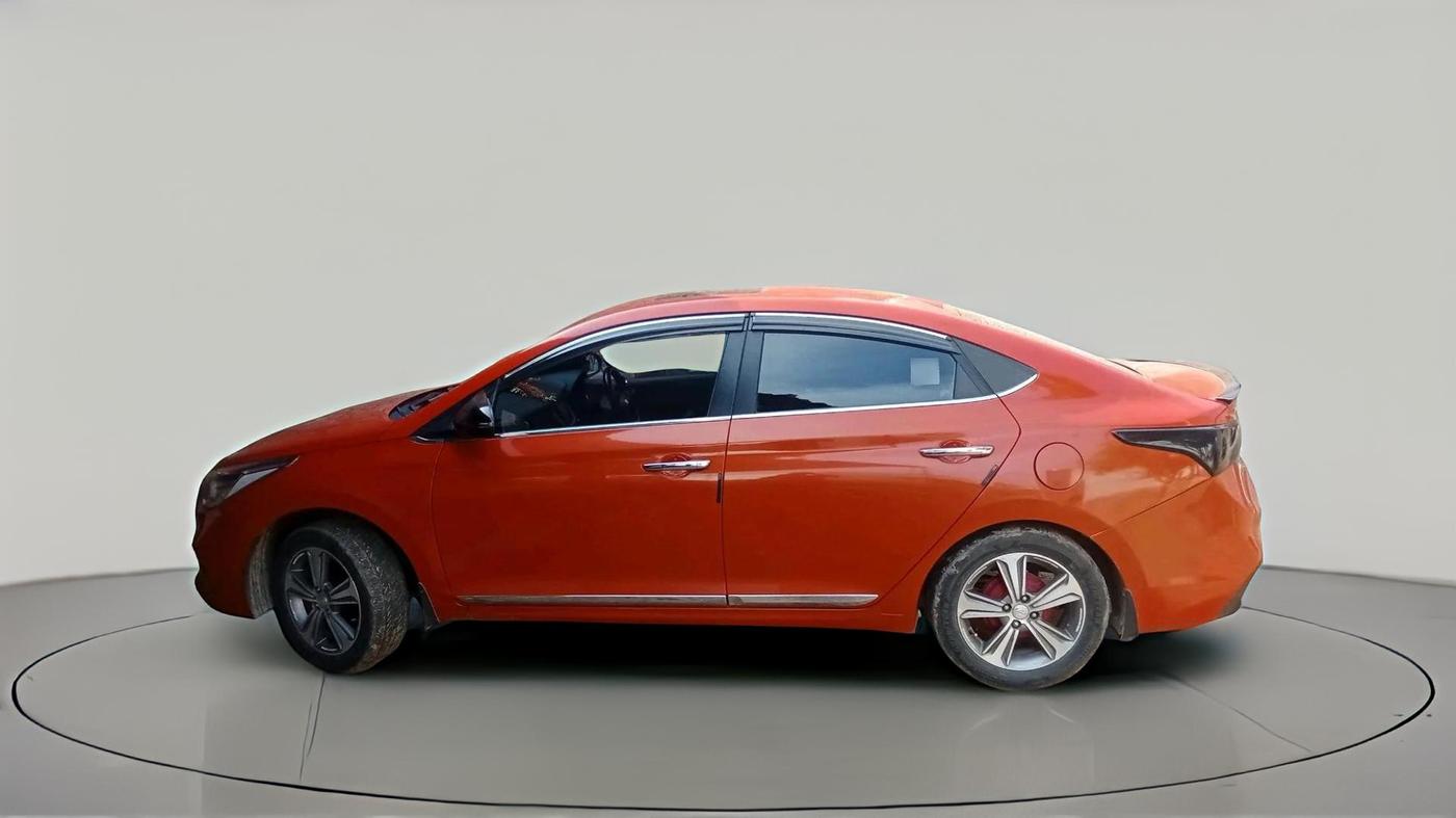 2018 Hyundai Verna 1.6 SX (O) CRDI MT, Diesel, Manual, 95,434 km, exterior