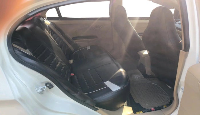 2015 Honda Amaze 1.2L I-VTEC E, CNG, Manual, 70,771 km, interior