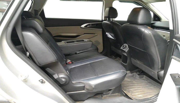 2023 KIA CARENS PREMIUM 1.5 DIESEL 7 STR, Diesel, Manual, 1,06,019 km, interior