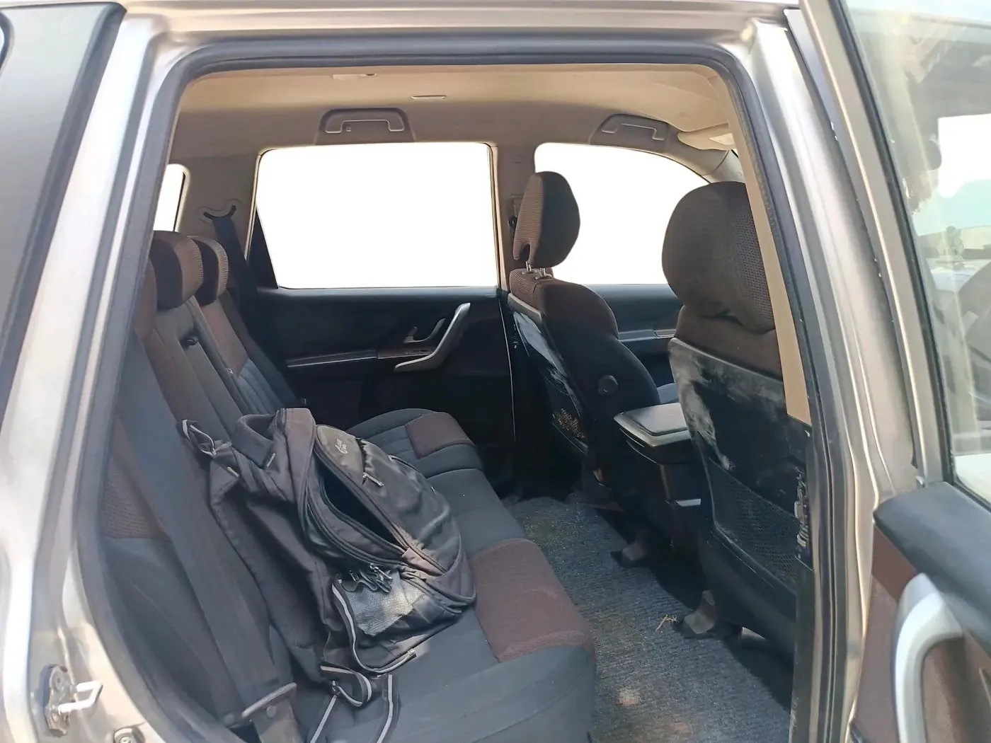 2013 Mahindra XUV500 W6, Diesel, Manual, 1,12,832 km, interior