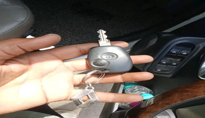 2013 Renault Duster 110 PS RXZ DIESEL (OPT), Diesel, Manual, 99,755 km, interior