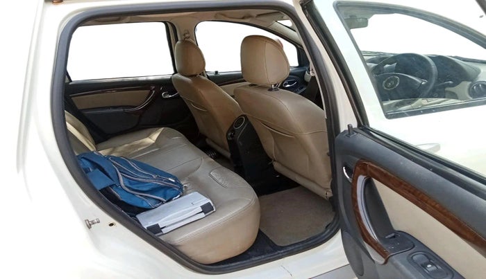 2013 Renault Duster 110 PS RXZ DIESEL (OPT), Diesel, Manual, 99,755 km, interior