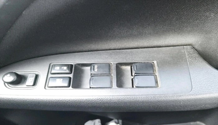 2023 Maruti BREZZA VXI, Petrol, Manual, 14,396 km, interior