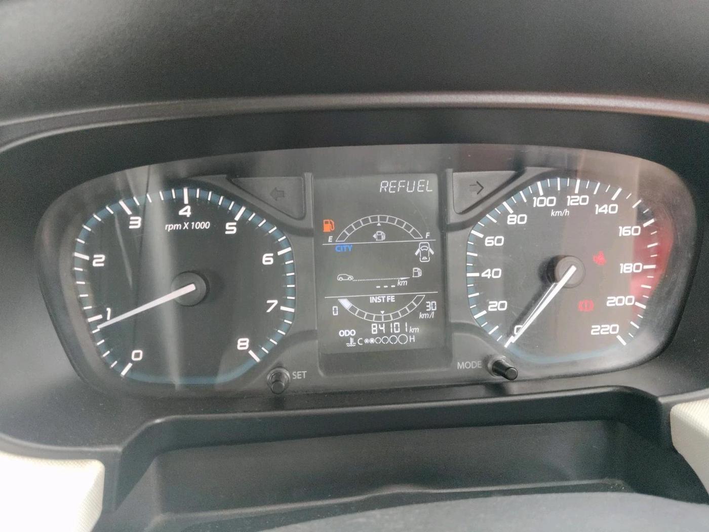 2023 Tata PUNCH PURE MT, Petrol, Manual, 84,101 km, interior